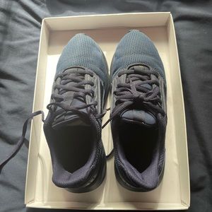 Puma sport style shoes women size 38.5/men 5.5